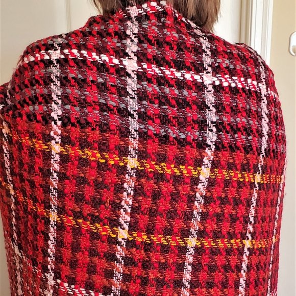 Hand Crafted Italian Shawl/Wrap - L'albero D'oro Wool Tweed - Picture 7 of 8